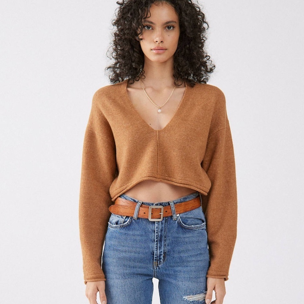 BDG Valeria Cropped Sweater